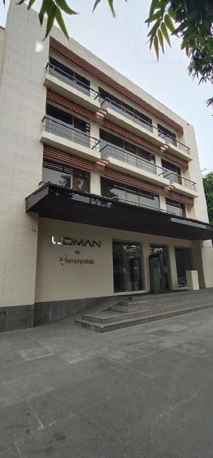Udman Hotel Panchshila Park Nueva Delhi Exterior foto