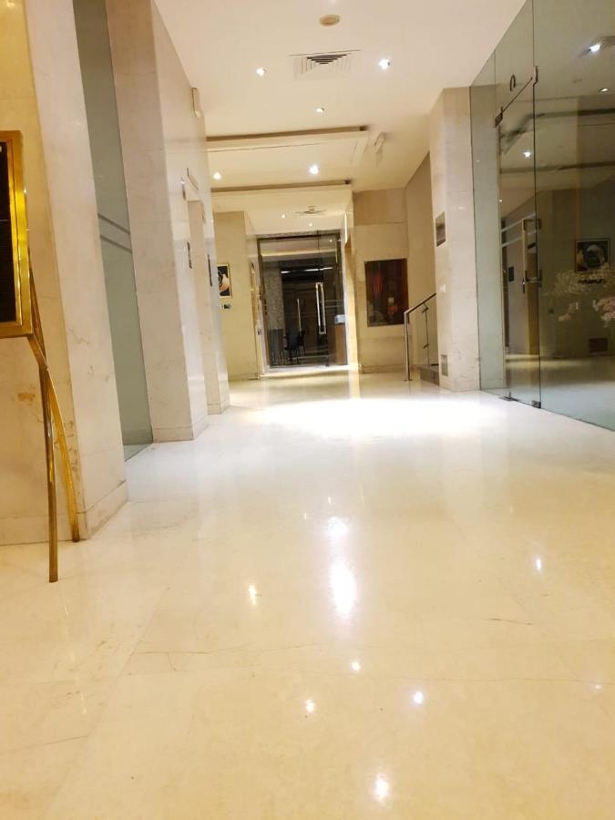 Udman Hotel Panchshila Park Nueva Delhi Exterior foto