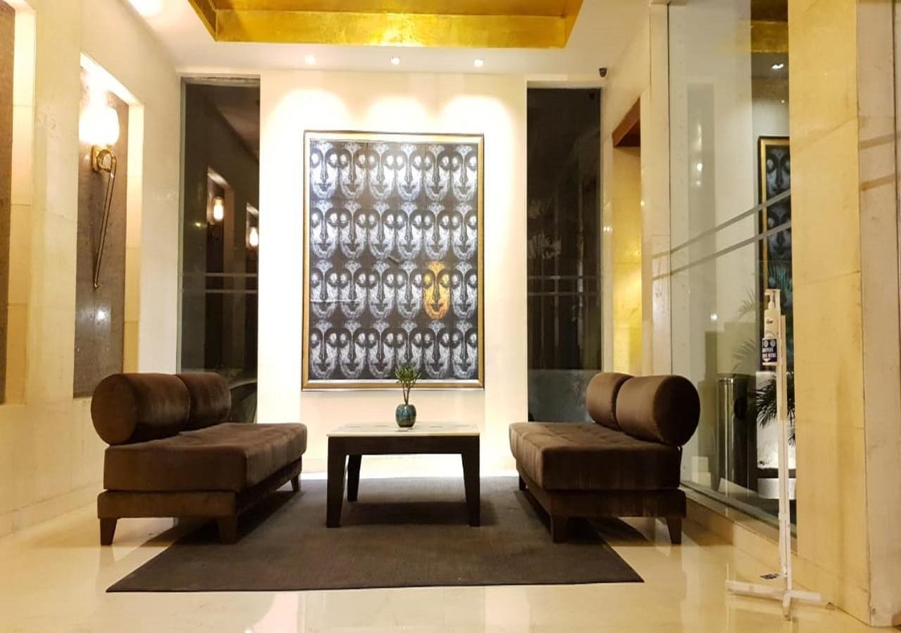 Udman Hotel Panchshila Park Nueva Delhi Exterior foto