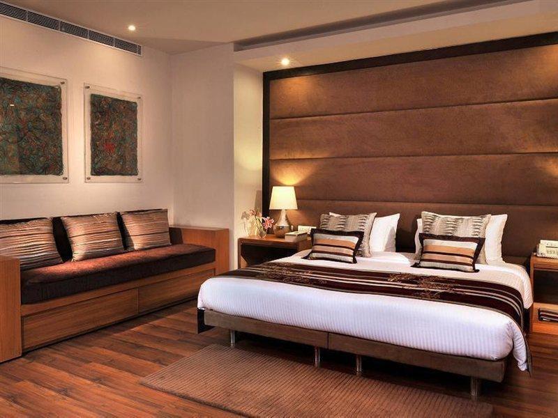 Udman Hotel Panchshila Park Nueva Delhi Exterior foto
