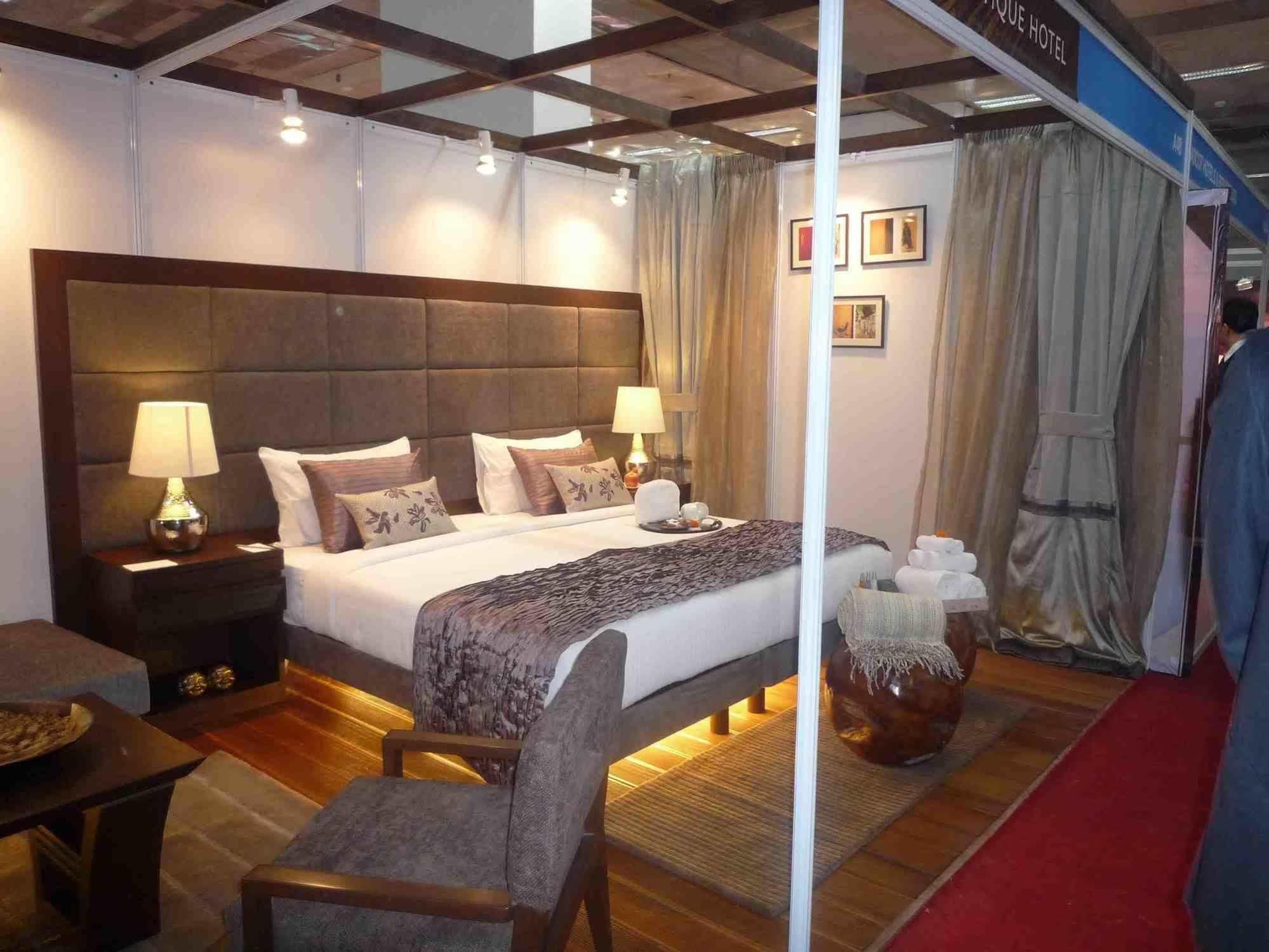 Udman Hotel Panchshila Park Nueva Delhi Exterior foto